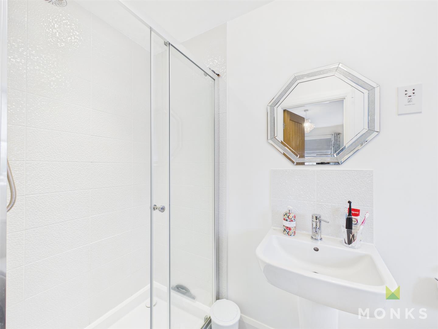 15 Wessex Close, Shrewsbury, SY4 4RZ For Sale